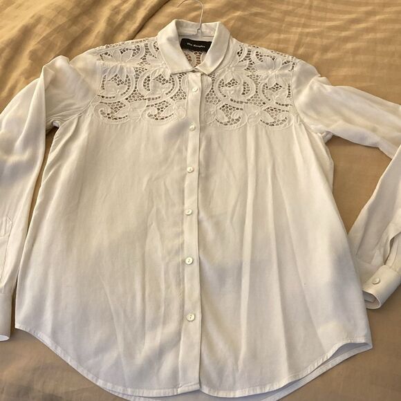 The Kooples Woman’s Long Sleeve White Blouse Floral Lace Front & Back Yoke. - Picture 5 of 10